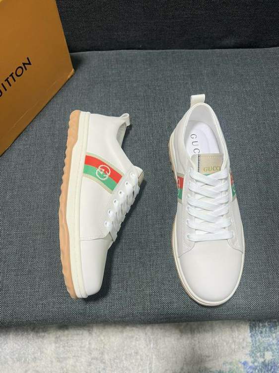 Picture of Gucci Shoes _SKUGuccisz38-44mnf022110500